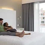 Artiem Carlos - Adults Only 埃斯卡斯特利